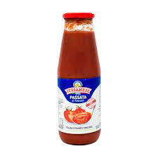 Tomato sauce Passata